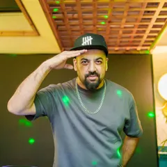 Saluting the crowd at Monkey Bar. It's a sign of respect for the energy you give me.