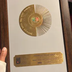 A close-up of our Antarya 2022 Regional Award for "Young Practices Architecture." We are so grateful to IIID Bangalore and Designuru for this honor.