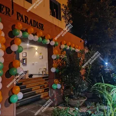 A simple balloon garland in the Indian tricolor theme for a restaurant's Independence Day or Republic Day celebration.