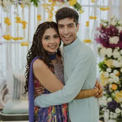 A sweet hug during the Mehendi ceremony. These relaxed, happy moments are what make a wedding so special.
