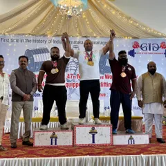 The final result of all the sweat and hard work. Standing on top of the podium at the Senior National Equipped Powerlifting Championship. This is the goal we train for.