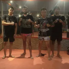 This is our crew after a tough session with Kru Pasenjit. We believe in learning from everyone, and moments like these strengthen our community and deepen our understanding of Muay Thai.