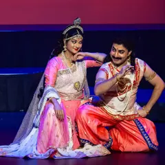A stunning shot from our US tour performance of 'Krishnaa'. We received standing ovations in Dallas and Tulsa, and we are deeply grateful for the exceptional hospitality and love from the organizers and audiences.