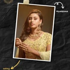 Our rental jewellery collection is perfect for making a statement. This model showcases a lovely set that is rated 'Awesome' by us!