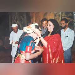 Receiving blessings from the esteemed Prathibha Prahlad aunty at my Rangapravesha. The encouragement from senior artists has always been a great source of inspiration.