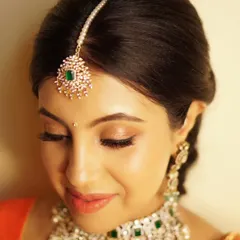 A closer look at the radiant makeup for Priyanka's baby shower. The soft shimmer on the eyes and the glowing skin create a look that is both gentle and celebratory.