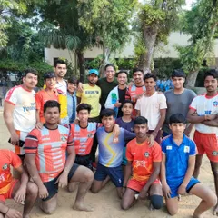 A happy moment as our team gets to meet and interact with senior player Deepanshu. Such interactions are incredibly motivating for our young players.