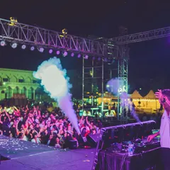 Nothing says peak time like a blast from the CO2 cannons. I use effects like smoke and lighting strategically to amplify the biggest moments of my set and keep the crowd's energy soaring.