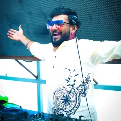 Pure joy and energy during my Holi festival set. My goal is to make every celebration feel larger than life.