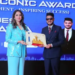 Receiving the "Best Mentalist of the Year" award from Bollywood actress Isha Koppikar was a true honor.