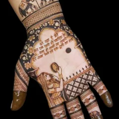 This Karwa Chauth design features a woman with the prayer thali and a beautiful Hindi verse about love and devotion. The elephant motifs on the wrist add a touch of traditional grandeur.