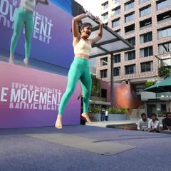 The energy of a live event is electric! Here I am, leading an incredible session for the team at Lululemon. This is what my corporate wellness programs are all about: boosting morale, building connection, and getting everyone into the movement.