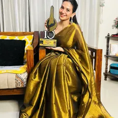 And she won. So proud to have styled Shruti for the night she received the award for her incredible performance in 'Heeramandi'.