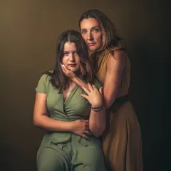 In the studio, we can create something truly timeless, like a classic painting. This portrait of Petra and her daughter Maja has a quiet strength and complexity that I find so beautiful. It’s a testament to the evolving, magnetic bond between a mother and her daughter.