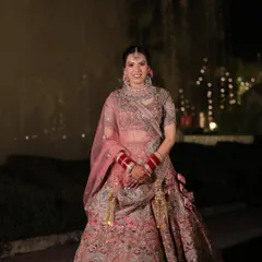Muskaan, ready for her big day. The overall look is ethereal and romantic, proving that you don't always need bold colors to make a statement as a bride.
