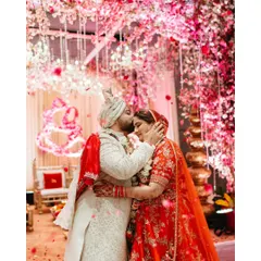 The moment the world fades away. I live for these explosions of joy, like this varmala ceremony, where a shower of flowers marks the beginning of a lifetime of laughter and love. It's pure, unscripted magic.