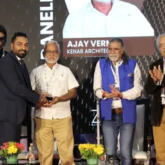 Ar. Ajay Verma being honored for his contribution to the panel discussion at the D-arc BUILD expo.