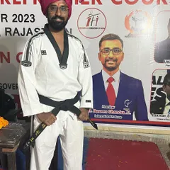 I was honored with a traditional Rajasthani turban during the National Kyorugi Referee Course. I am grateful for the respect and hospitality shown by the local associations.