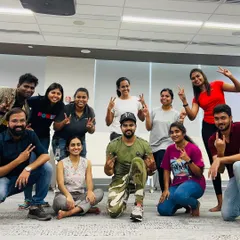 A post-session group photo with the team from ServiceNow. We held a focused dance workshop to help them unwind and connect through movement.