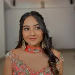 This client looks radiant and ready to celebrate. The makeup is designed to be long-lasting and comfortable, perfect for a full day of wedding festivities.