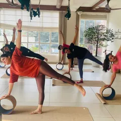 The energy of our community shines in this wheel yoga class. With smiles and shared determination, we use the yoga wheel to deepen backbends, challenge our balance, and open our hearts. It’s a beautiful way to explore your limits together.