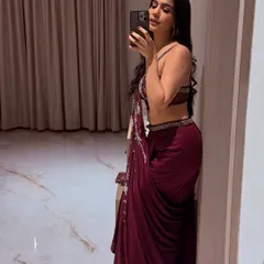 Another angle of the maroon saree, because why not? Confidence is key.
