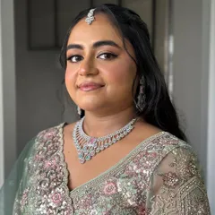 A beautiful close-up of the engagement makeup. This unfiltered shot shows the true texture of the skin and the seamless blend of the makeup. She looks flawless!
