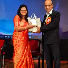 I was deeply honored to be recognized at the Panchabhautik Applicon 2023. This appreciation from my peers motivates me to continue working hard and sharing the profound wisdom of Panchabhautik Ayurveda.