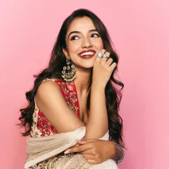 A candid, happy moment from the Myntra festive shoot. The styling here is all about showing how the outfit can be worn comfortably while still looking incredibly elegant.