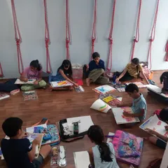 A glimpse into a typical day at our Mumbai studio. You can see the students deeply focused on their individual projects, learning and creating together in a supportive group environment.