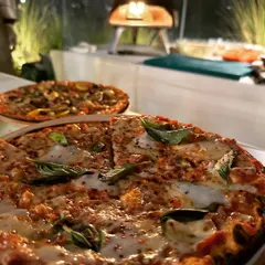 Nothing beats the energy of a live pizza station. We bring our Ooni oven to your party, serving up hot, delicious, slow-fermented pizzas that are always a massive hit with guests.