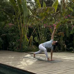 Our wooden deck by the pool is the perfect platform for morning yoga, allowing you to connect your breath with the sounds of the forest.