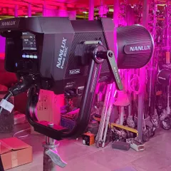 A close-up of the new Nanlux Evoke 900C, a full-color RGBLAC LED spotlight. Its wide color temperature range from 1800K to 20,000K makes it incredibly versatile for any lighting environment.