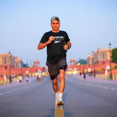 Focused and determined on the Sunday run. Each member of the squad, regardless of age or pace, is on their own journey to becoming a stronger runner.