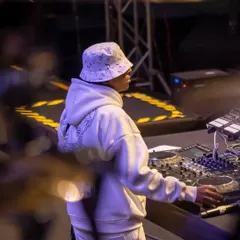 On tour with the Gully Gang, bringing that real hip-hop sound to massive crowds. This is the grind, moving from city to city and shutting it down every single time.