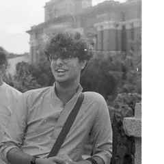 A moment of joy captured on a roll of film. Shooting with film encourages a more thoughtful approach, as each of the 36 frames on a roll is precious.