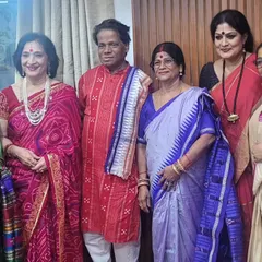At a dinner celebrating Guru Durga Charan Ranbir's prestigious Padmashri Award. It is important to come together as a community to celebrate the achievements of our gurus.