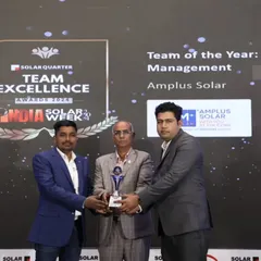 Our team accepts the Solaris Award for Team of the Year in Safety & Risk Management. This recognition reflects our unwavering dedication to maintaining the highest safety standards across all projects, setting a benchmark for the industry.