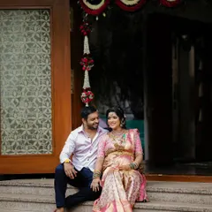 A serene moment from a maternity shoot. The makeup is kept soft and glowing to celebrate the beauty of motherhood.
