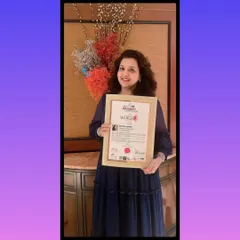 A proud moment, receiving the Mumbai's Woman Leader award for my work as a professional tarot card reader. It was a wish I put out to the universe that came true.
