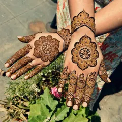Another professional shot of this lovely modern mandala design, perfect for someone who wants an elegant, non-traditional look.
