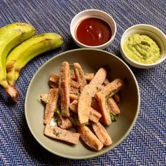Indulge in the sweet and crispy delight of our Banana Wedges, a unique treat from our special Shravan menu.