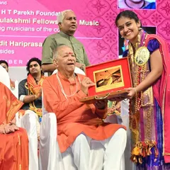 A moment of immense gratitude, receiving the prestigious Dr. M. S. Subbulakshmi Fellowship in Music from the legendary Pandit Hariprasad Chaurasia. My classical Carnatic training is the foundation of everything I do, and this recognition means the world to me.