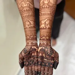 This is the result of my all-natural henna paste and proper aftercare. I guarantee a deep, long-lasting stain that makes the intricate details of your bridal mehndi, like these royal elephants and peacocks, truly stand out on your special day.