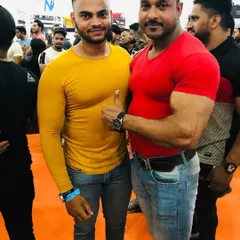 Another shot with my Guru Bhai, Arun. The support system in this sport is just as important as the work you do in the gym.