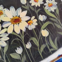 A field of daisies painted with gouache. I'm falling in love with this medium for its ability to create layers and rich, velvety textures.