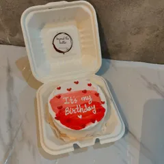 A simple and sweet "It's my Birthday" bento cake. Sometimes you just need a little cake all to yourself to celebrate.