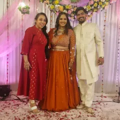 Posing with the happy couple at their engagement party. It's always a pleasure to see my clients so happy after their performance.