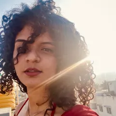 A sunny rooftop selfie. I'm always reminding myself, "It's not that serious". That's the energy I try to bring to my life and my music.