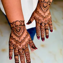 Wrist length Indian mehendi for her cousin’s engagement ❤️✨